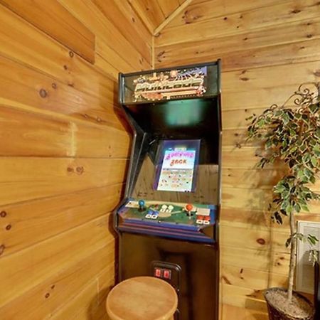 Creekside Paradise Found! One-Bedroom Mountain Cabin In Pigeon Forge Sevierville Εξωτερικό φωτογραφία
